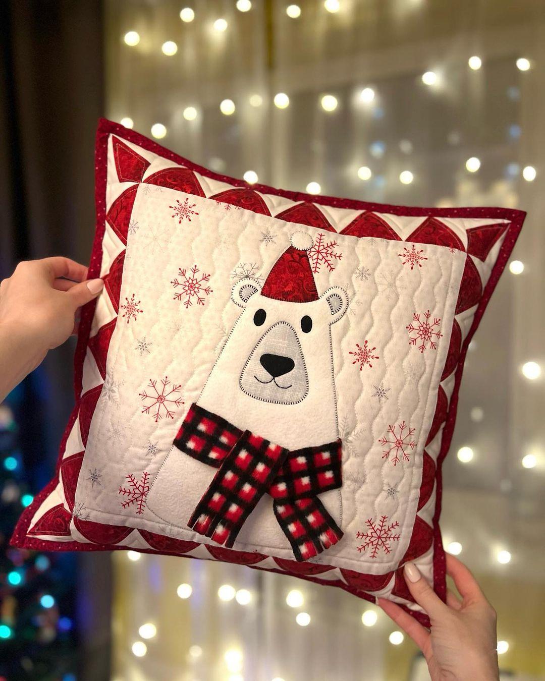 Christmas Bear CLA080424238 Quilted Pillow Case