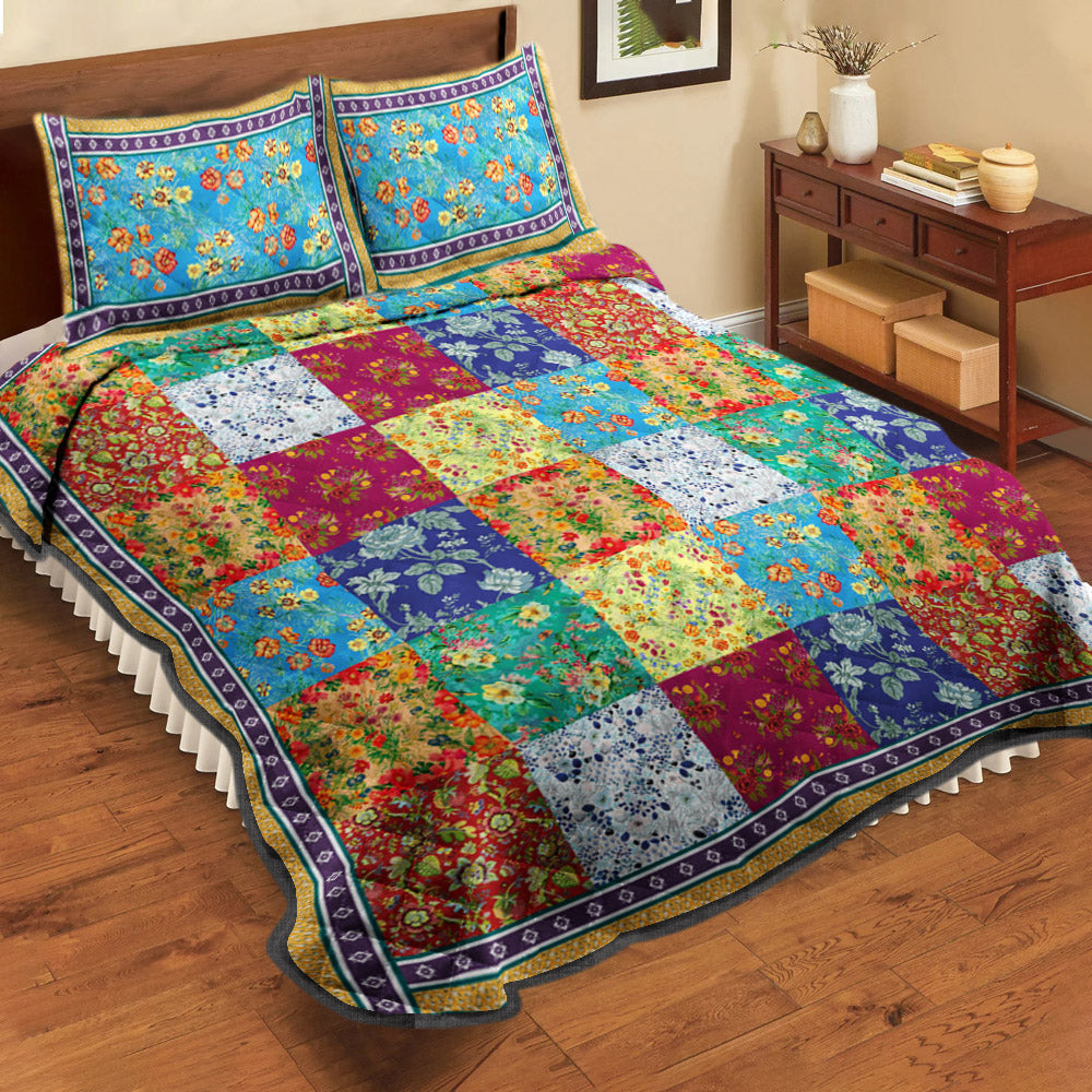 Barlow Floral Patchwork CLA29101259B Quilt Bedding Set
