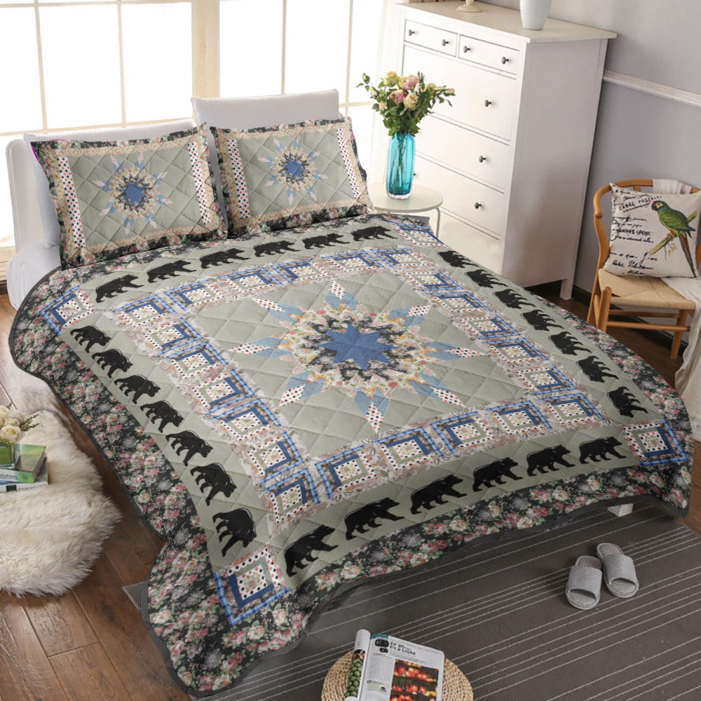 Black Bear Forest CLM0411034B Quilt Bedding Set