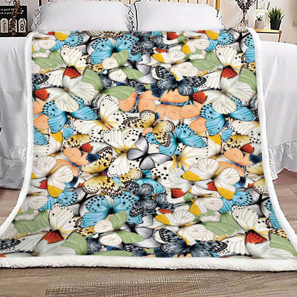 Butterfly DA0310026TT Sherpa Fleece Blanket