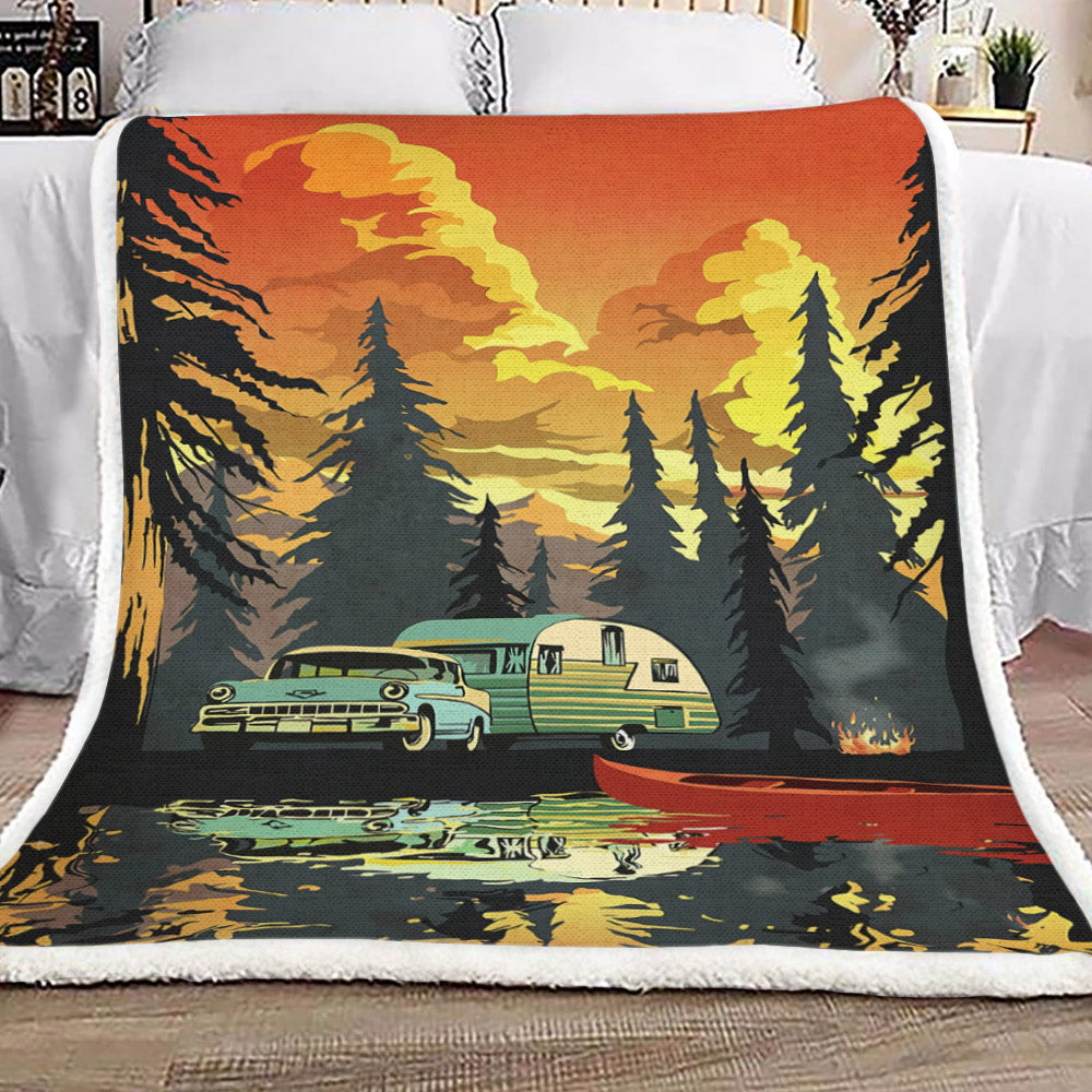 Camper TN1510009TT Sherpa Fleece Blanket