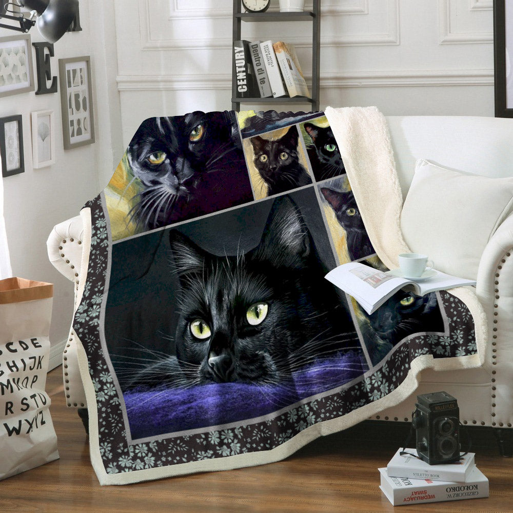 Cat CL240908MDF Sherpa Fleece Blanket