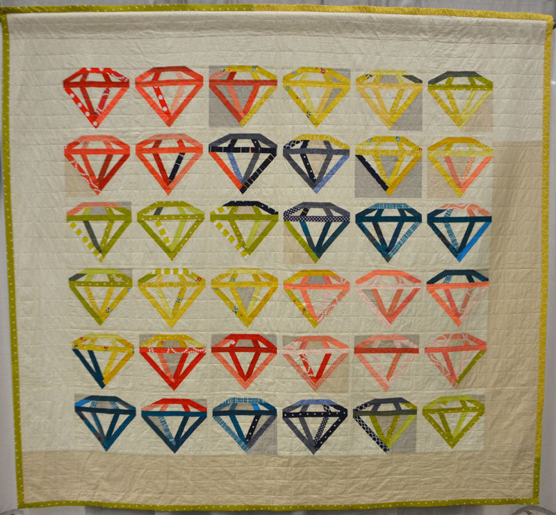 Diamond CLA2211265Q Quilt Blanket