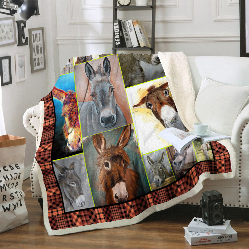 Donkey CL02110489MDF Sherpa Fleece Blanket