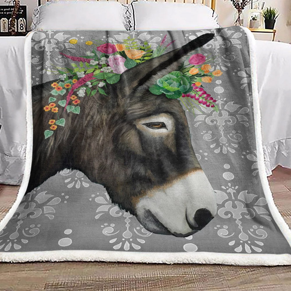 Donkey HN2210090F Sherpa Fleece Blanket