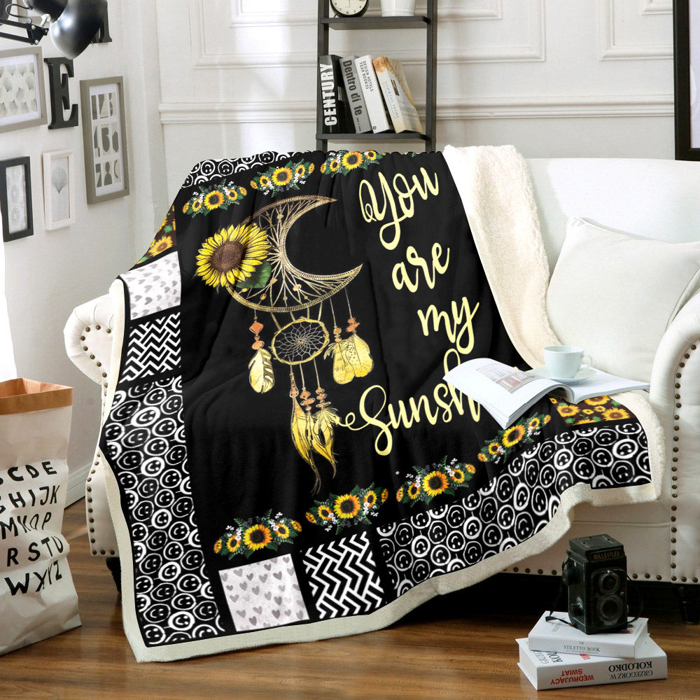 Dreamcatcher TN3010033TT Sherpa Fleece Blanket