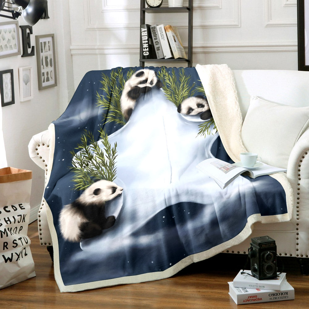 Giant Panda AA2210115TT Sherpa Fleece Blanket