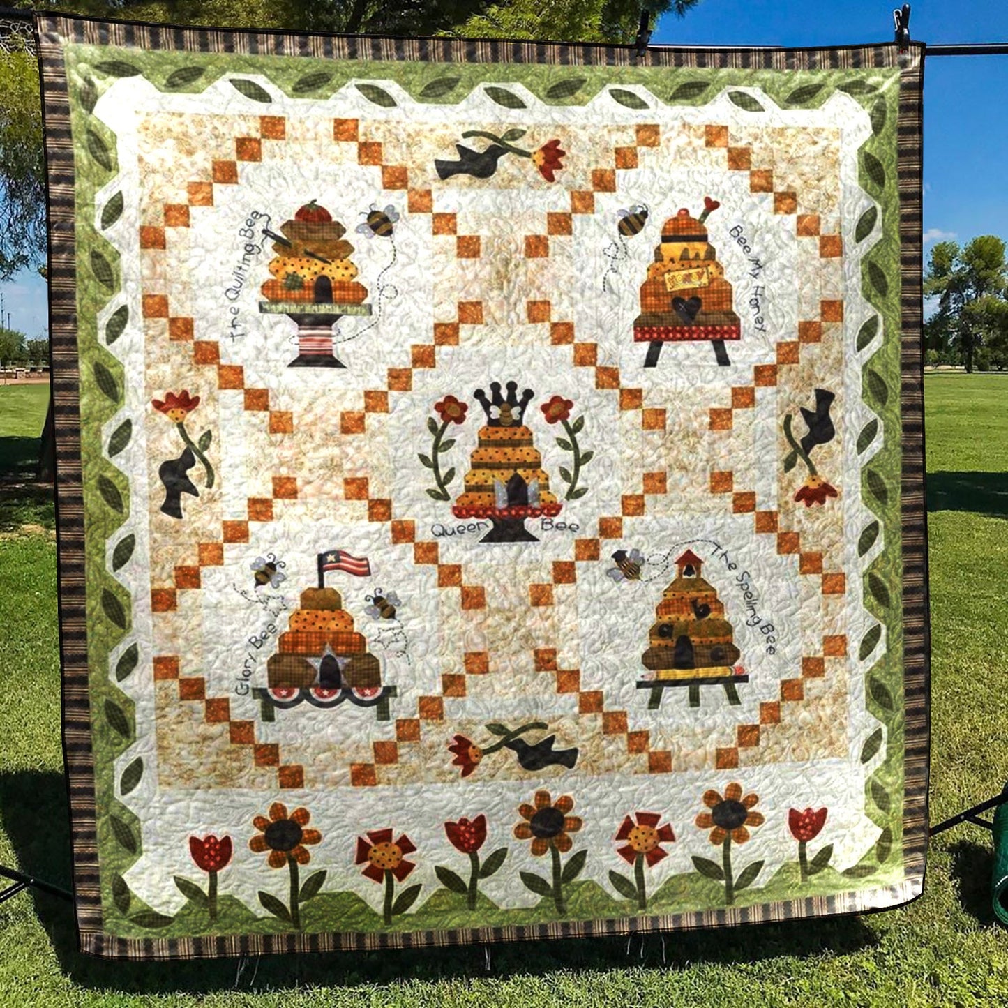 Honey Bee Lane Beehive CLA0211556Q Quilt Blanket