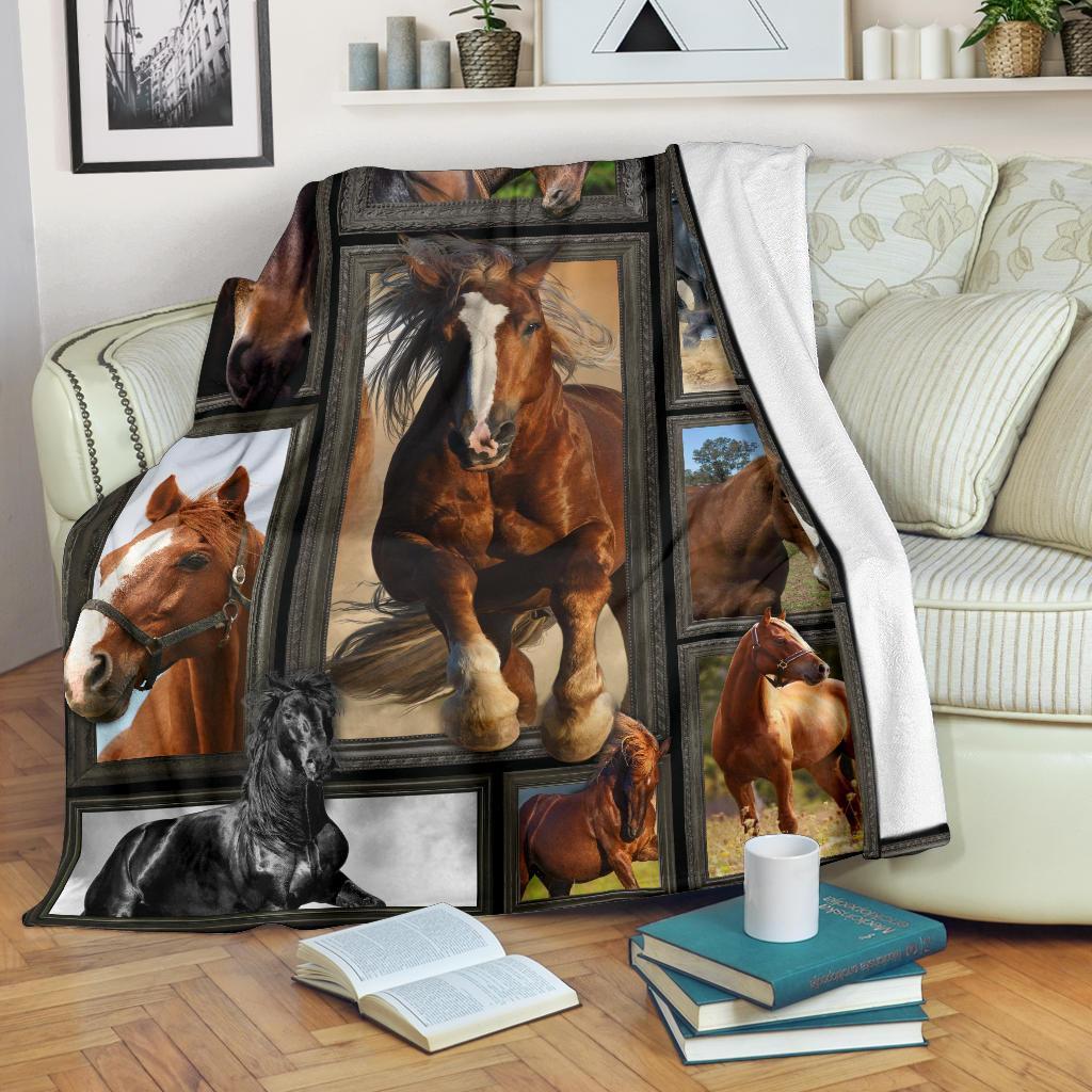 Horses CL09100138MDF Sherpa Fleece Blanket