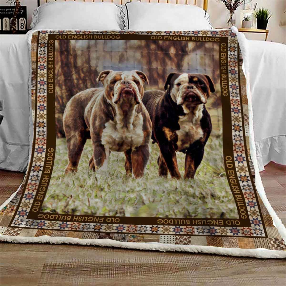 Olde English Bulldogge CL10100195MDF Sherpa Fleece Blanket