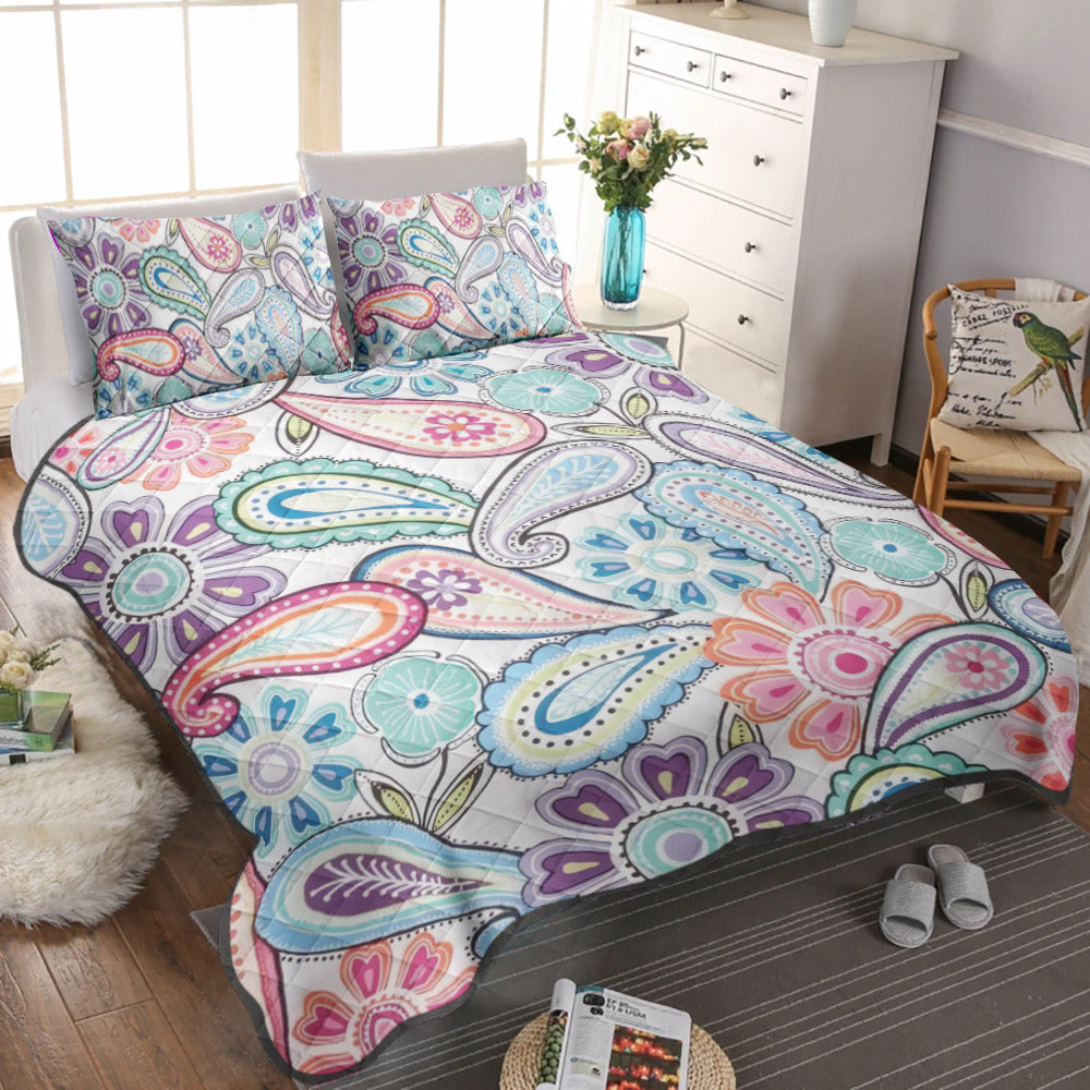 Paisley CLM0910236B Quilt Bedding Set