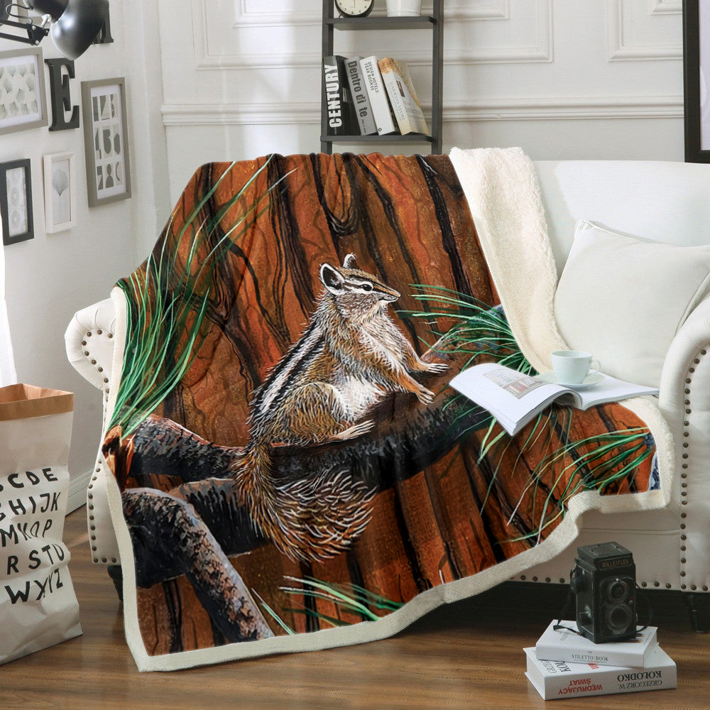 Reaching Chipmunk TN2110154TT Sherpa Fleece Blanket