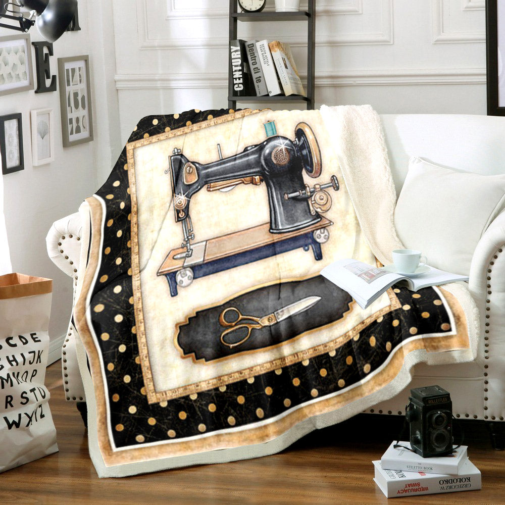 Sewing CG0411071TT Sherpa Fleece Blanket