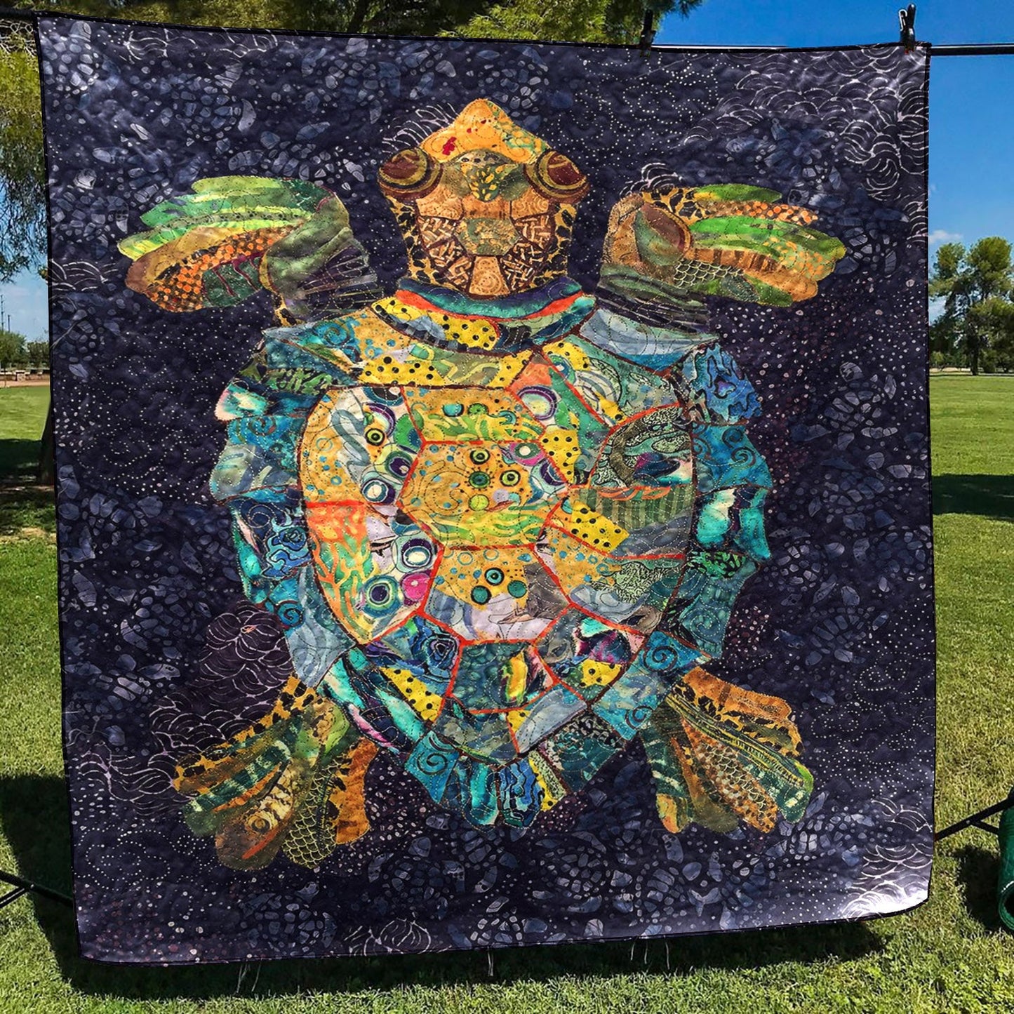 Turtle CLA1010560Q Quilt Blanket
