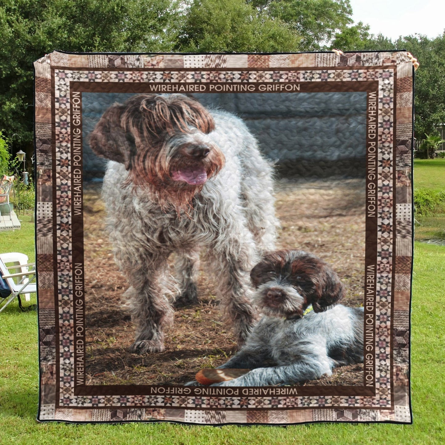 Wirehaired Pointing Griffon Family CL10100252MDQ Quilt Blanket