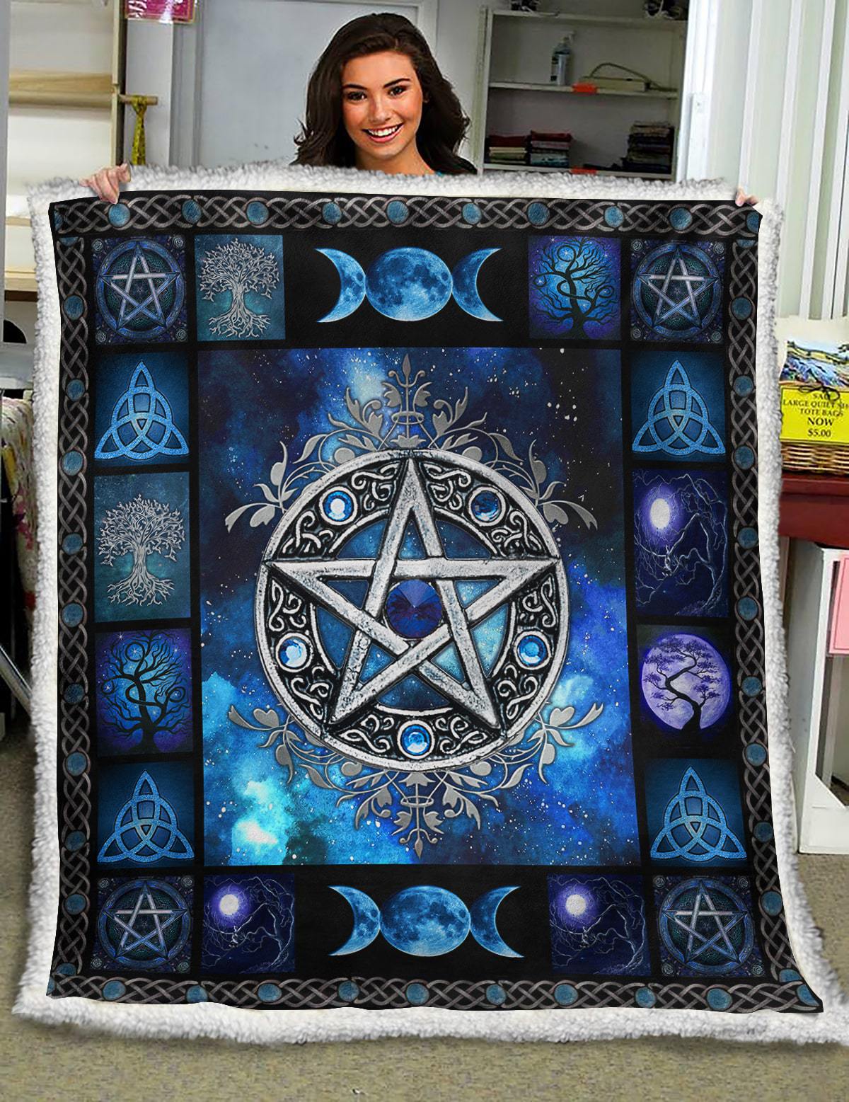Wicca Sherpa Fleece Blanket HM261002T