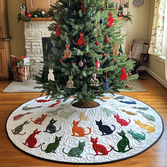 Cat DAI090924011 Quilted Tree Skirt