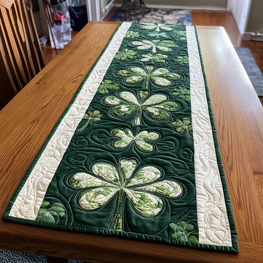 Shamrock TAI040924369 Quilted Table Runner