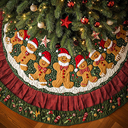 Christmas Gingerbread Men TAI041024163 Quilted Tree Skirt