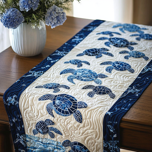 Sea Turtle TAI141124274 Quilted Table Runner