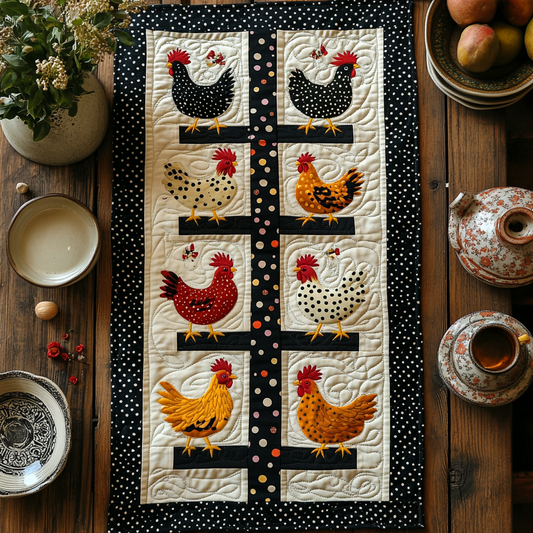 Chicken TAI041024367 Quilted Table Runner