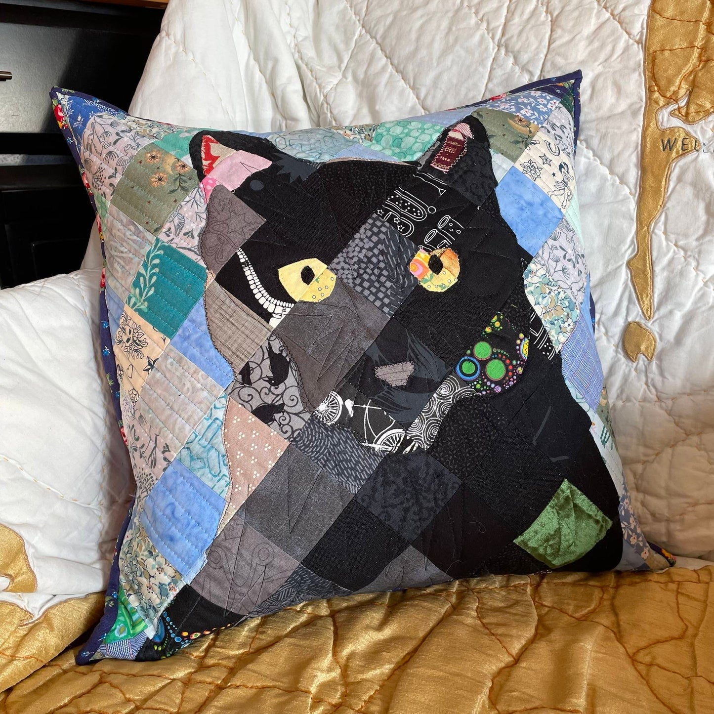 Cat CLA080424145 Quilted Pillow Case