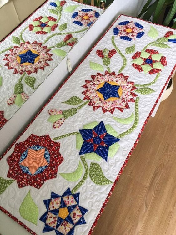 Flower CLDY180624045 Quilted Table Runner