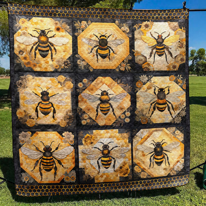 Bee TL11102301 Quilt Blanket