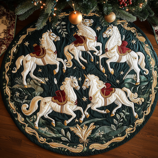 White Horse TAI041124505 Quilted Tree Skirt