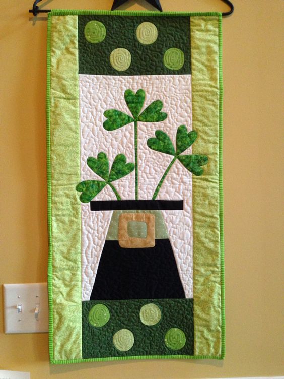 St. Patrick's Day CLDY180624089 Quilted Table Runner