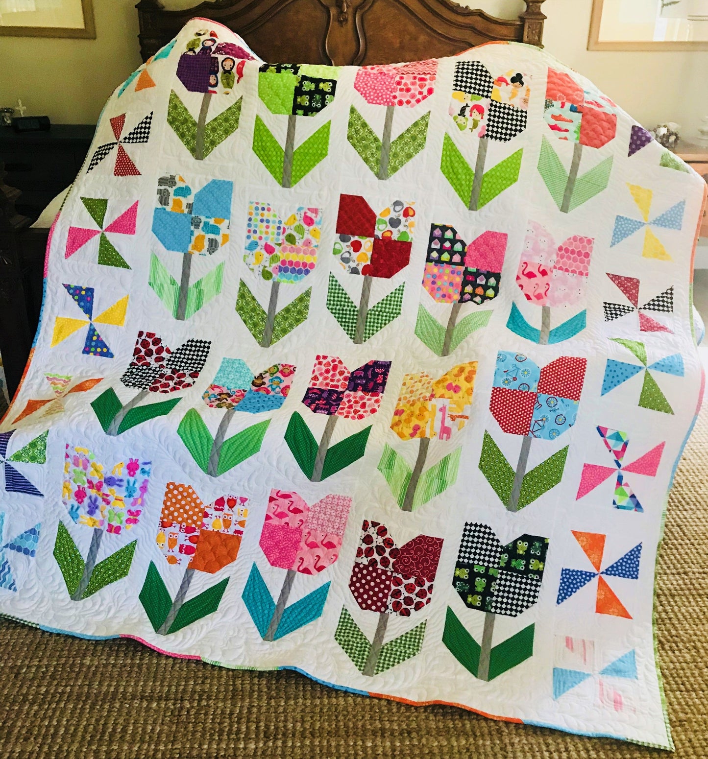 Tulip CLDY040724041 Quilt Blanket