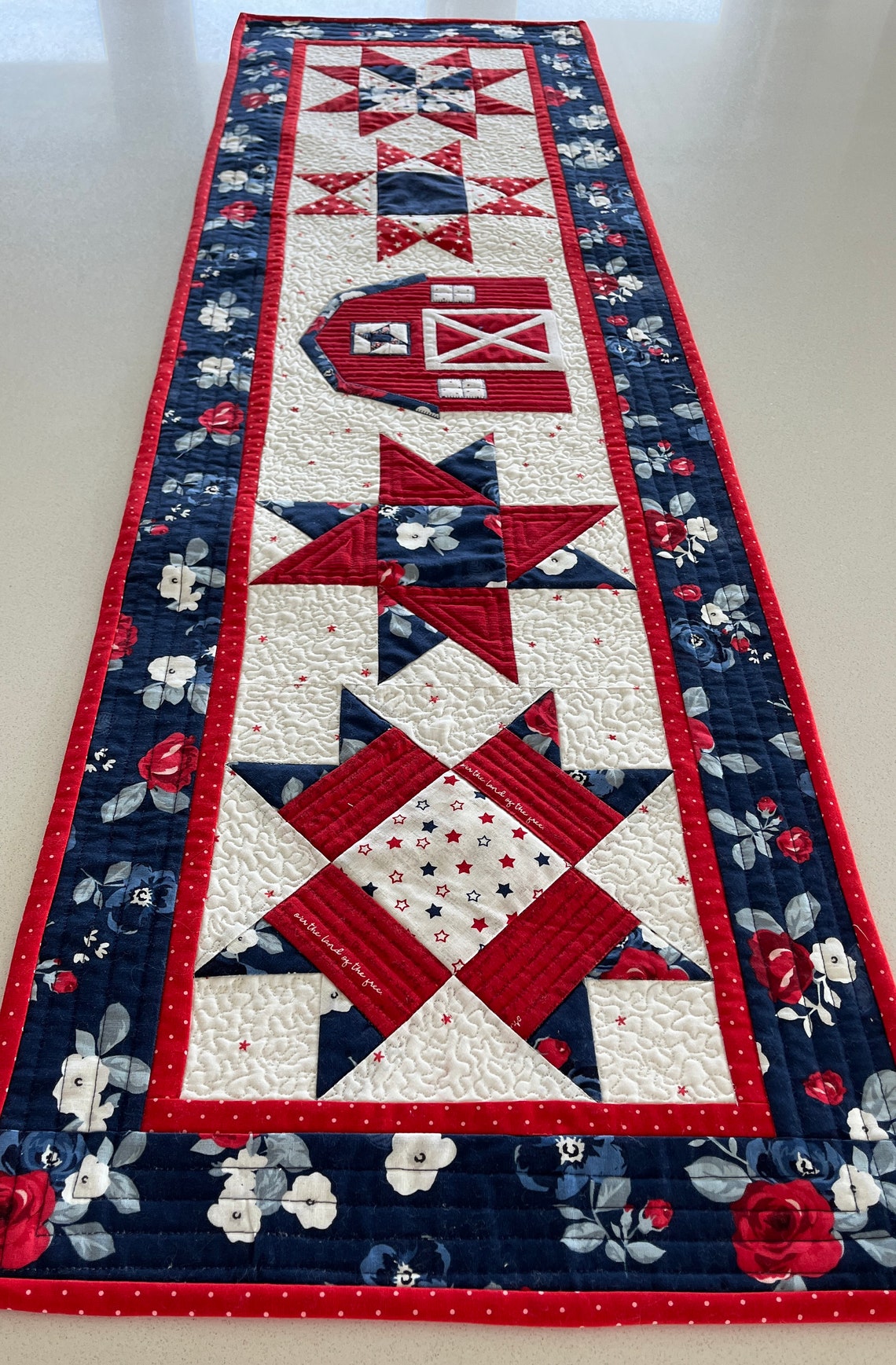 Patriotic Star CLDY180624029 Quilted Table Runner