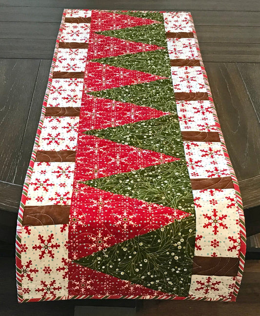 Christmas Tree CLA240424008 Quilted Table Runner