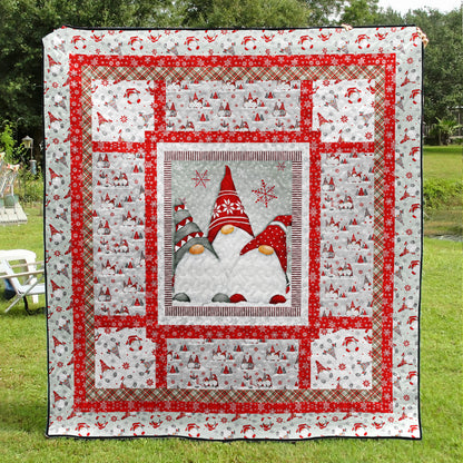 Christmas Gnome CLA2111199Q Art Quilt