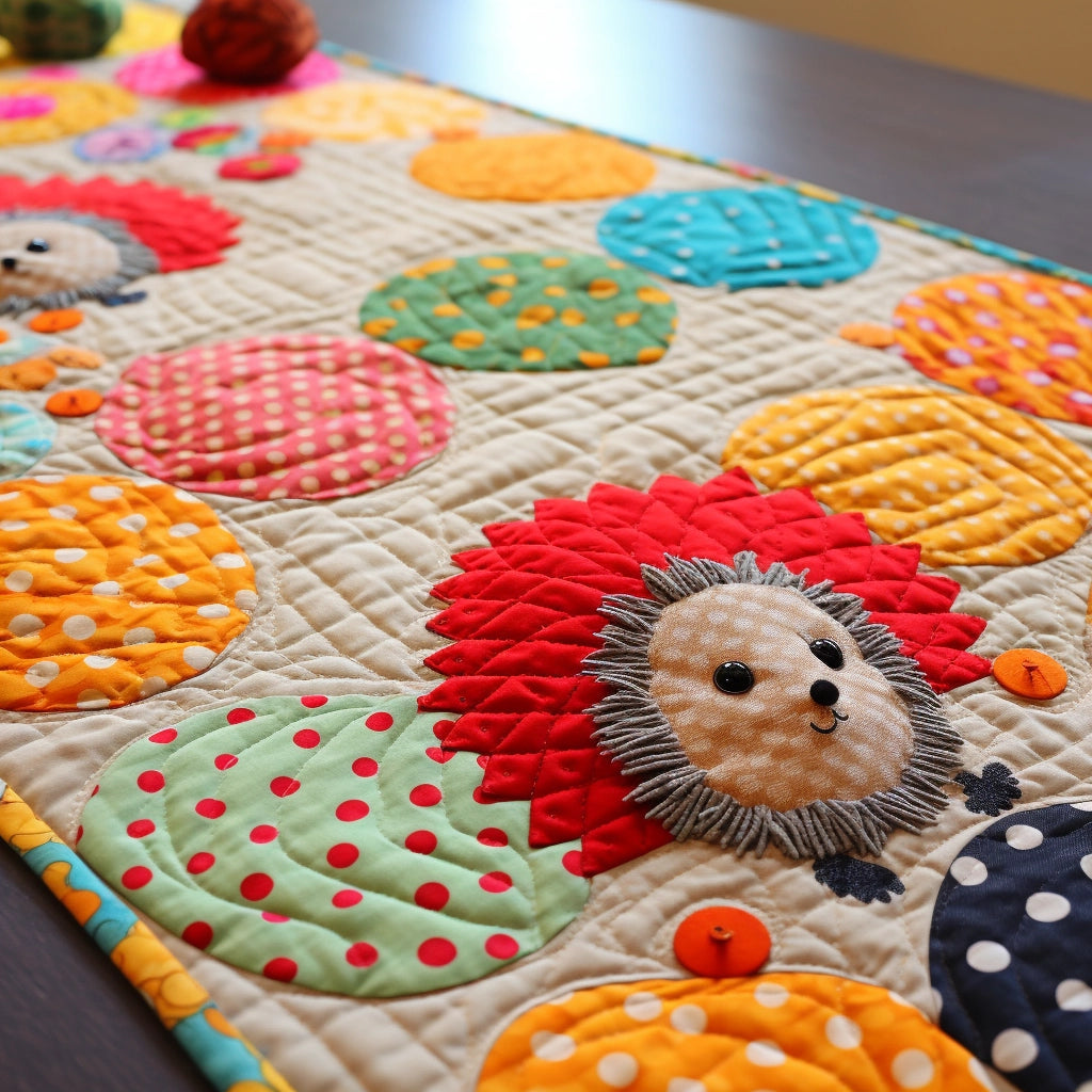 Hedgehog TAI260224290 Quilted Table Runner