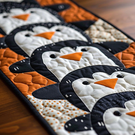 Penguin TAI060324309 Quilted Table Runner