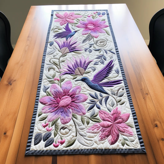 Hummingbird TAI24112324 Quilted Table Runner