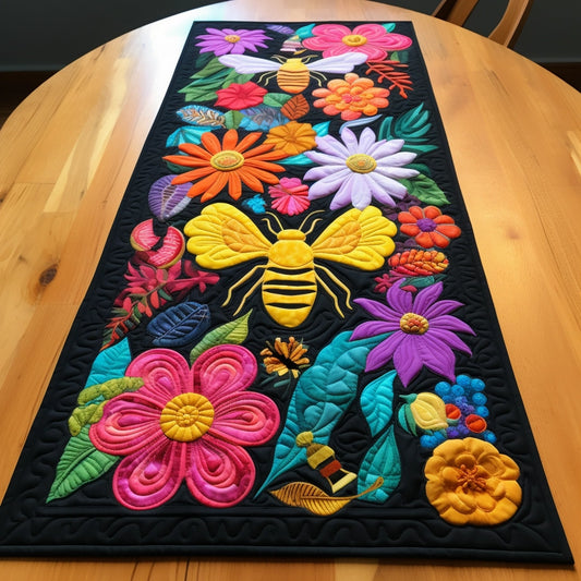 Bee Flower TAI260224340 Quilted Table Runner