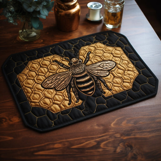 Bee TAI261223192 Quilted Placemats