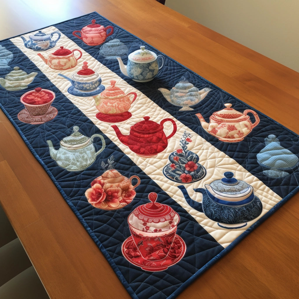 Teapot TAI260224306 Quilted Table Runner