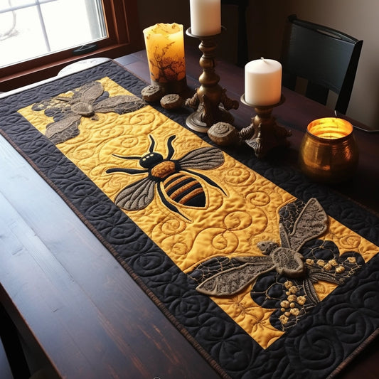 Bee TAI080324078 Quilted Table Runner