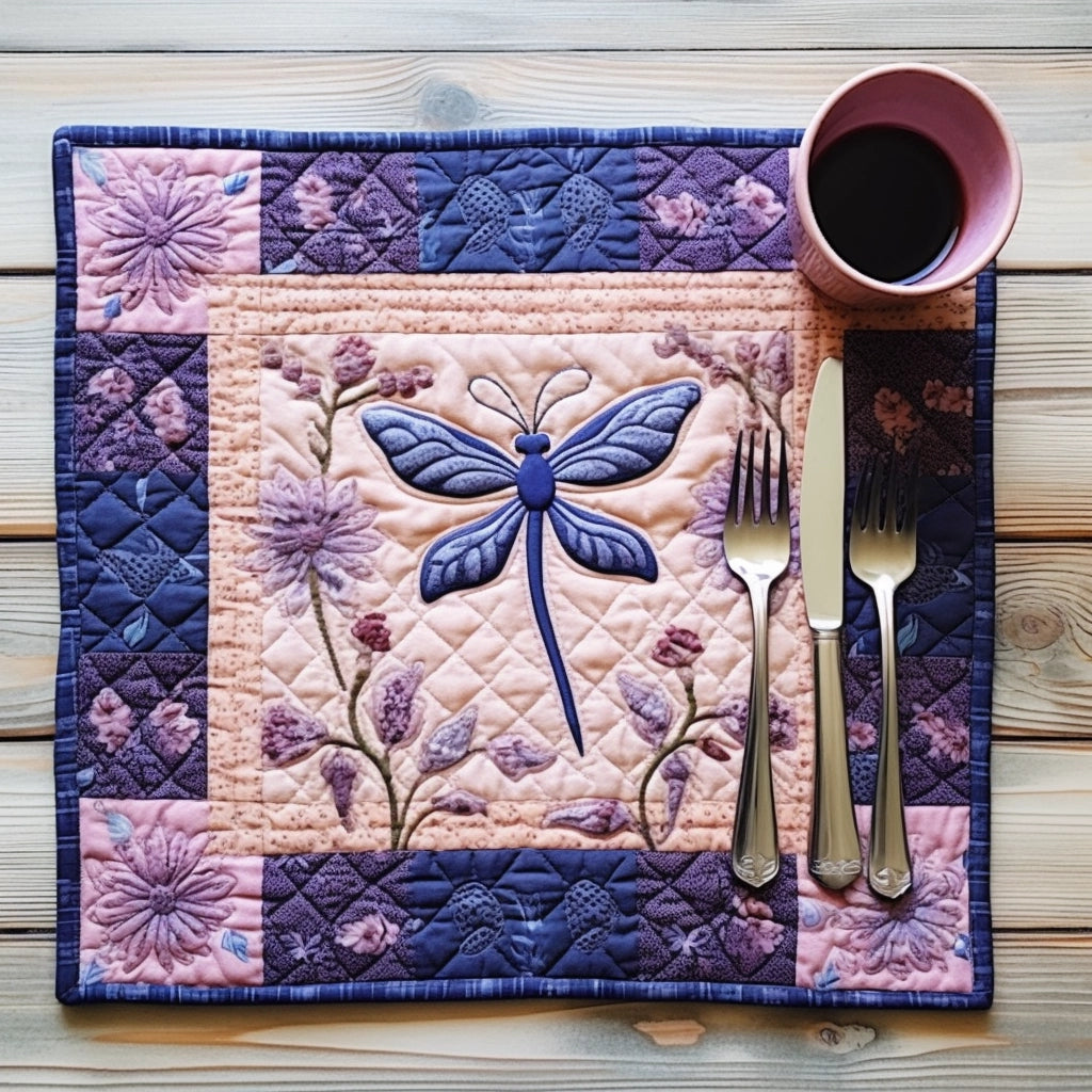 Dragonfly TAI040124293 Quilted Placemats