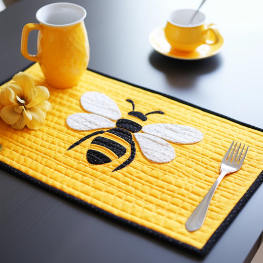 Bee TAI260224133 Quilted Placemats