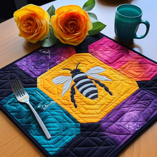 Bee TAI260224218 Quilted Placemats