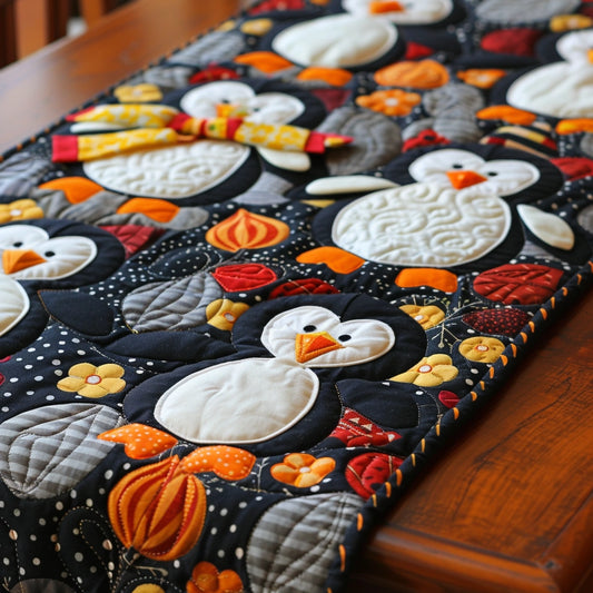 Penguin TAI060324302 Quilted Table Runner