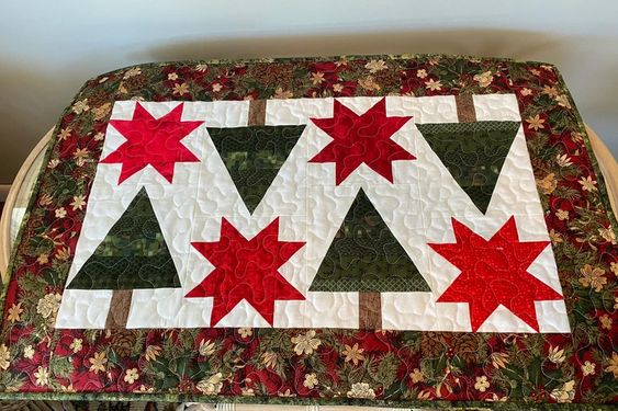 Christmas Tree CLA271223026 Quilted Table Runner