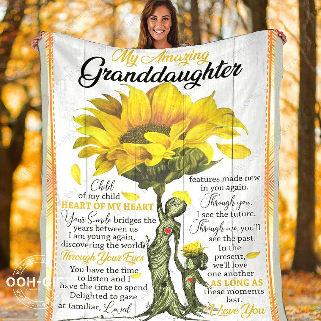 Granddaughter My Amazing Granddaughter CLA01110382F Sherpa Fleece Blanket