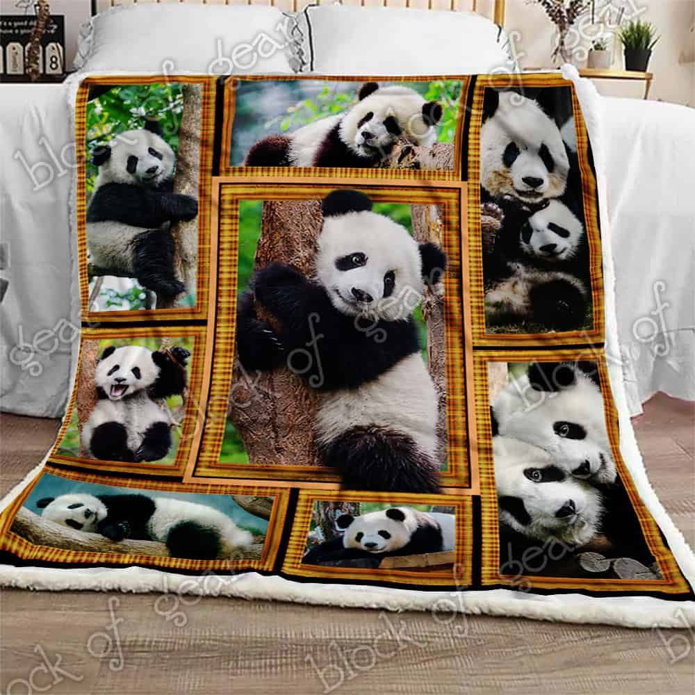 Giant Panda CLA08110489F Sherpa Fleece Blanket