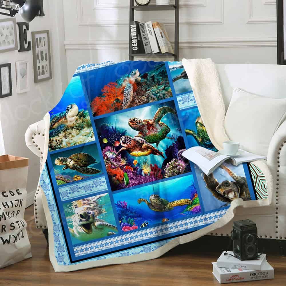 The sea turtle CLA1111048F Sherpa Fleece Blanket