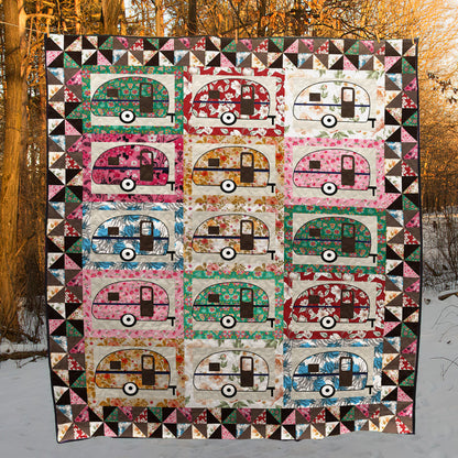 Camping D9017 Quilt Blanket